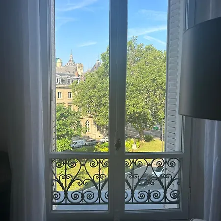 Chambre Chez Alexandra 营地 *