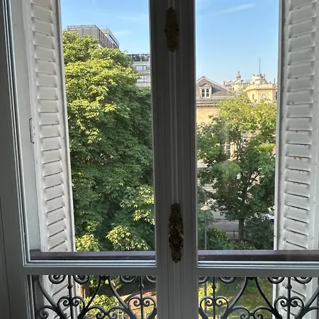 营地 Chambre Chez Alexandra *