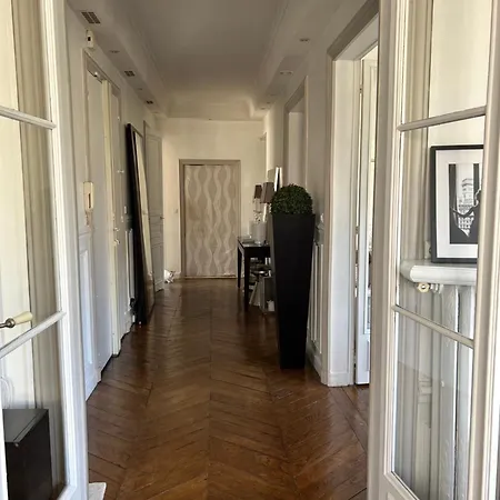 Chambre Chez Alexandra 营地